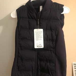 Lululemon down and around vest NWT